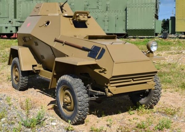 бронеавтомобиль БА-64