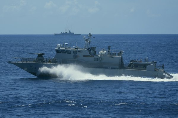 IMG viter59 BRP Domingo Deluana PG-905