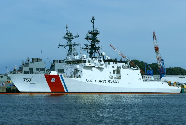 IMG viter59 USCGC Midgett WMLS-757