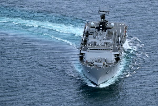 IMG viter59 HMS Albion