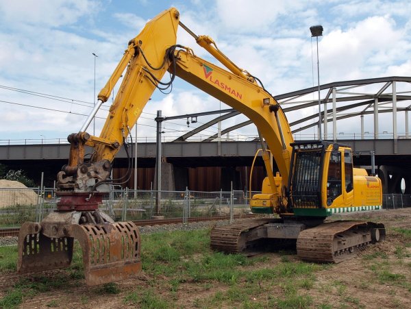 HITACHI ZX 250-3