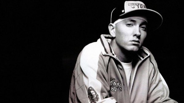 Eminem-Im Having A Relapse
