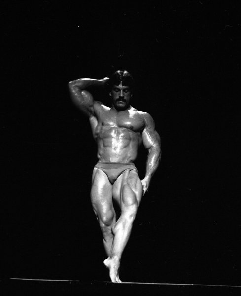 Mike-Mentzer-FOUR-Original-6X7-BW-Negatives-By- 57