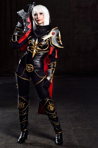 Cosplay - Sister of Battle (Warhammer 40k)