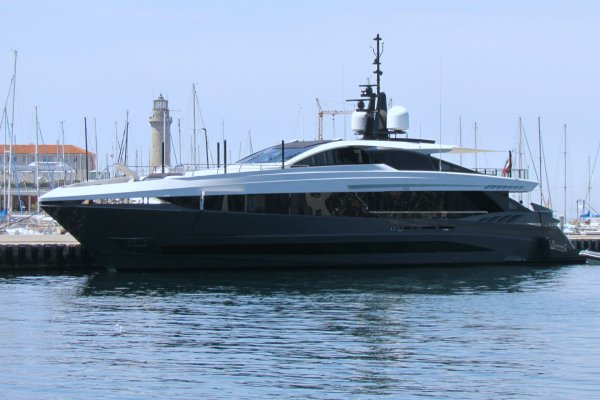 IMG viter59 Tapestry Mangusta