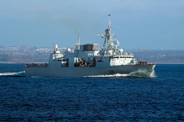 IMG viter59 HMCS Charlottetown