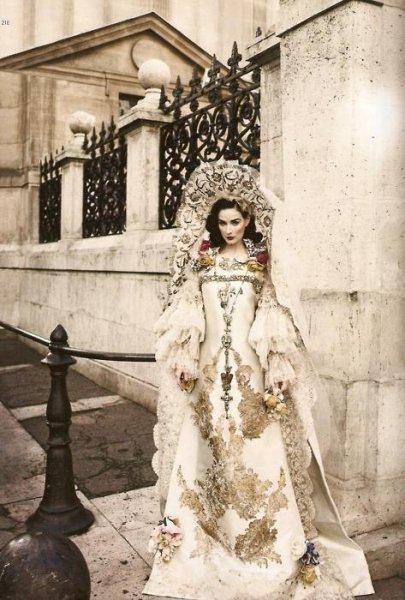 Dita Von Teese (14)