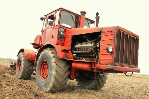 К-700 "КИРОВЕЦ"