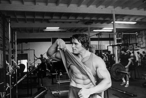 Arnold-schwarzenegger-pumping-iron-ss05