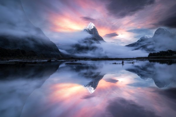 Rach-stewart-milford-sound-new-zealand-peak-sunrise-mist-lak