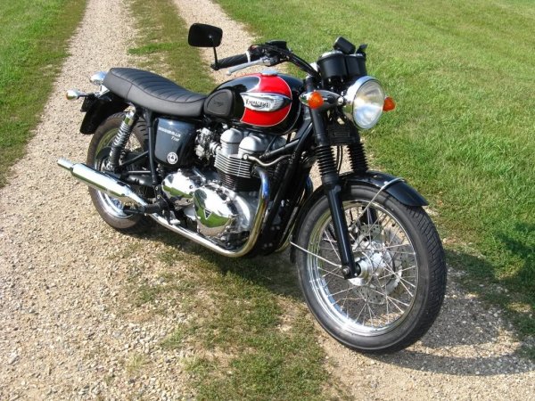 TRIUMPH BONNEVILLE (1986г.)