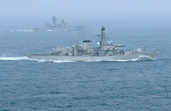 IMG hms sutherland viter59