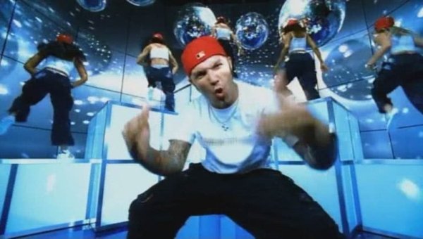 The Prodigy, Pendulum &amp; Limp Bizkit - Voodoo People Keep Rollin'