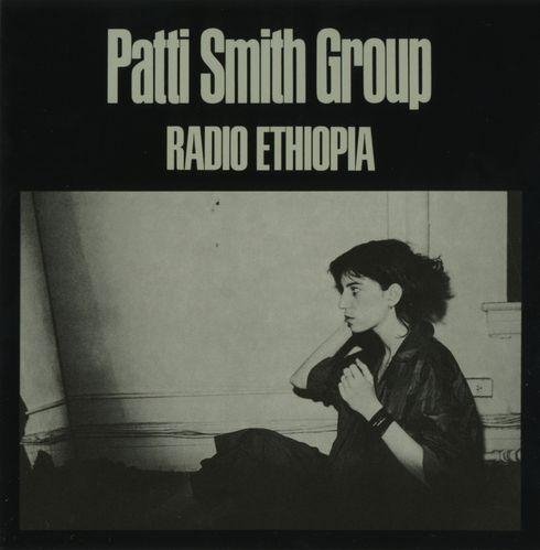 Patti Smith - Pumping (My Heart)