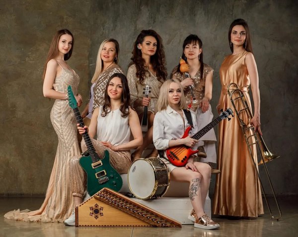 OTTA-Orchestra - Shades of Red