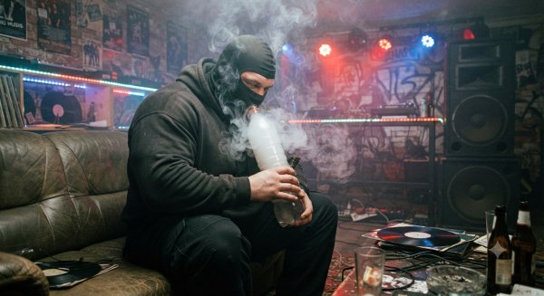 DOMINATOR - Червоні очі