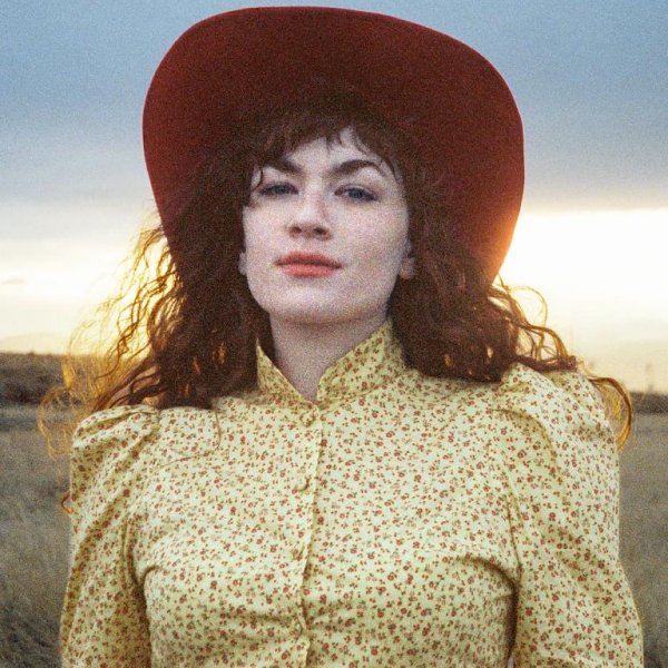 Dolly Valentine - The Time Will Come