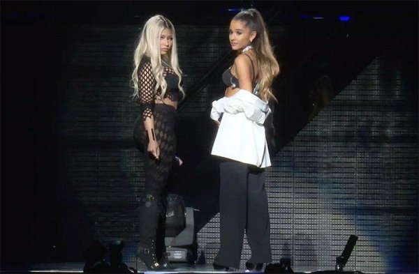 Nicki Minaj feat. Ariana Grande - Get On Your Knees
