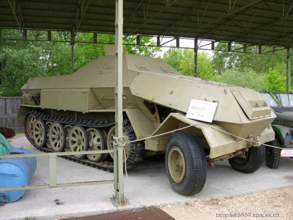Sd.Kfz.8-DB-10