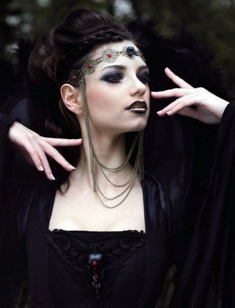 gothic-girl-35