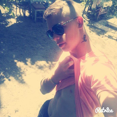 jqnUtUy2VX4