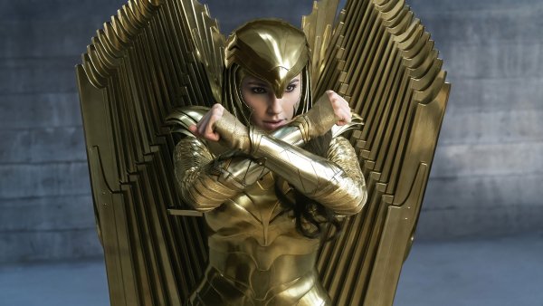 Wonder-woman-1984-golden-eagle-armor 8K-3.2327