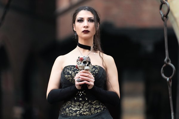 Skulls Gothic Fantasy Mary Bokeh Dress Hands 579309 1280x853