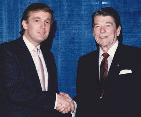 Дональд Трамп и Рональд Рейган. США, 1980-е