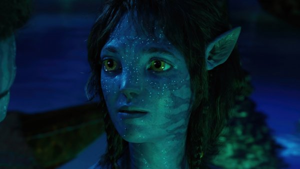 Kiri-avatar-the-way-of-the-water-4k-wallpaper