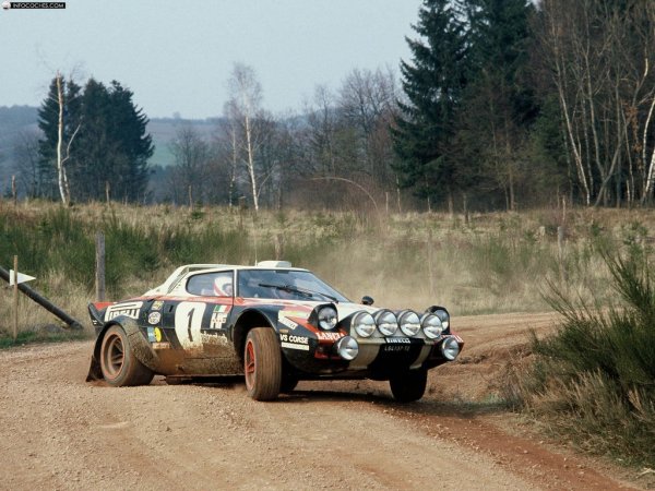 lancia 1972-Stratos-Rally-Version-001 2
