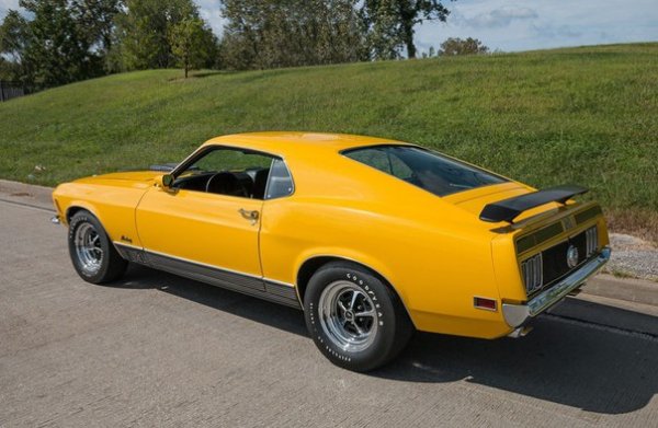 Ford Mustang Mach 1 R-Code