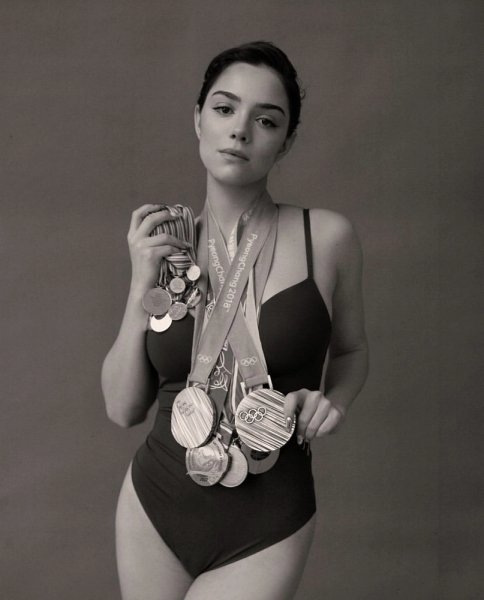 Zhenechka-medvedeva-medalki