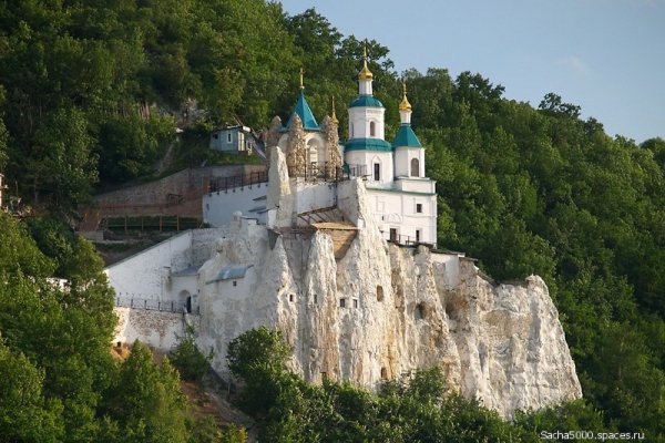 лавра(Святогорск)