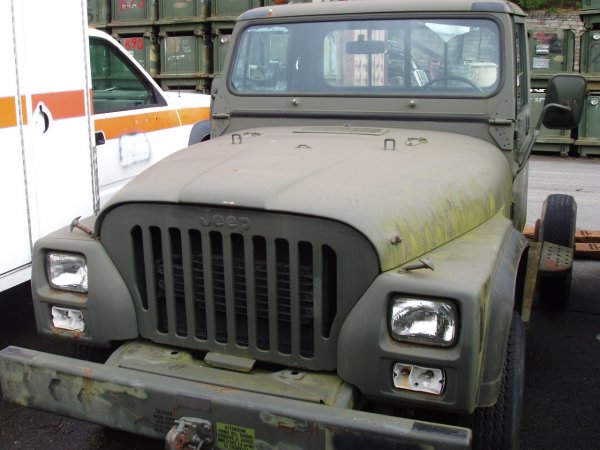 Jeep-J10