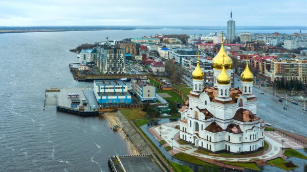 SOBOR-DVINA-V-ARHANGELSKE-1