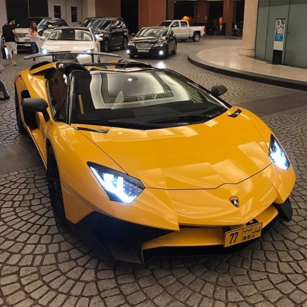Lamborghini Aventador