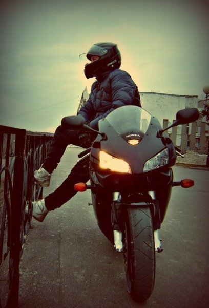 AfWvv QL300