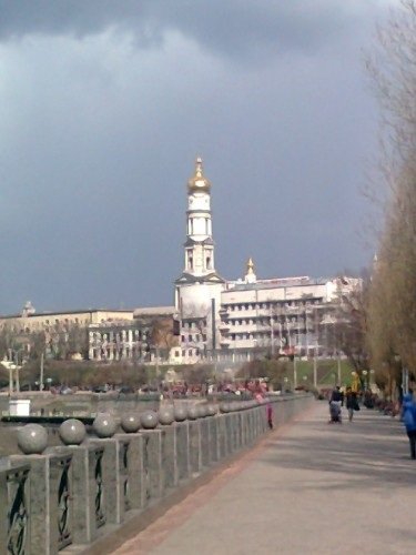 Харьков. Набережная р. Лопань