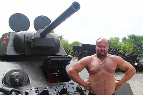 Б.Богатырь