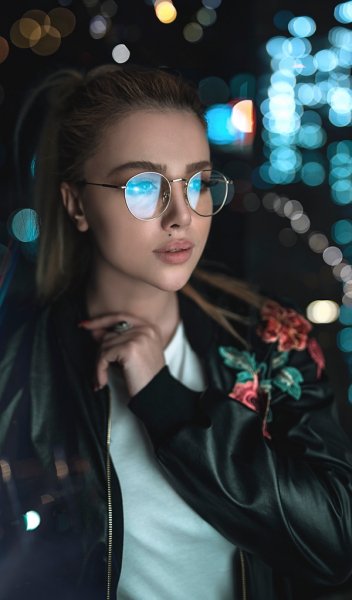 adapted 600x1024