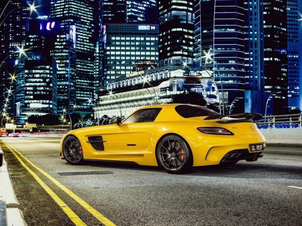 Mercedes SLS63