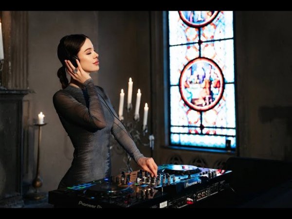 DJ Vera Aire