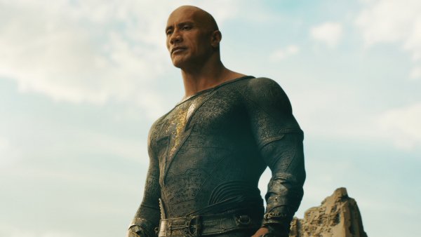 Black-adam-dwayne-johnson-movie-4k-wallpaper