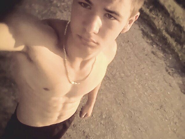 bK8wT n3W70