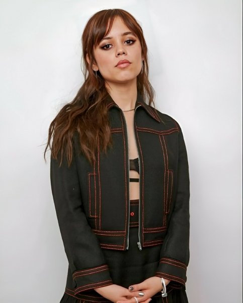 Jenna Ortega 8858007