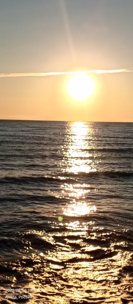 Анапа. Закат на море. Высокий берег