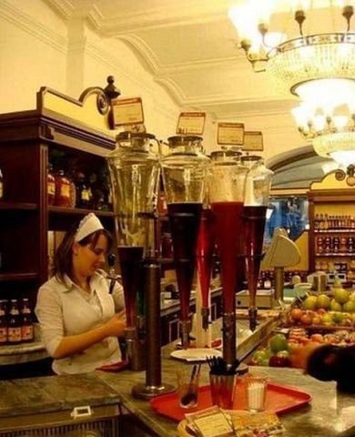 Вот такие у нас в Ростове есть кафетерии