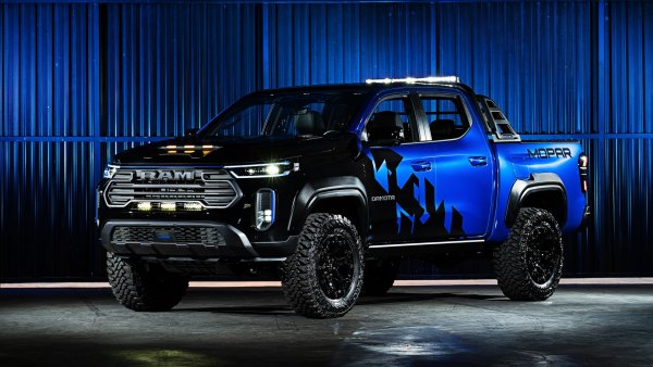 Ram dakota blue shadow