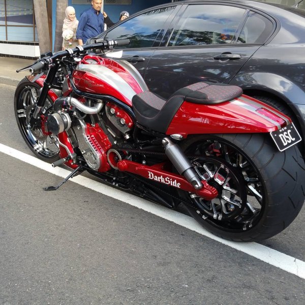Darkside Custom Harleys-