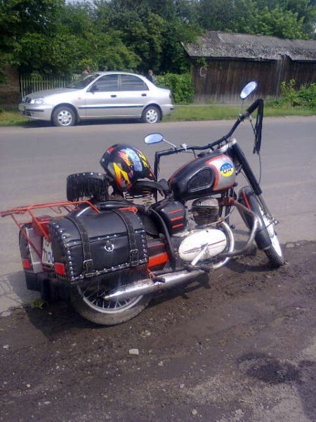 gtBgt1982